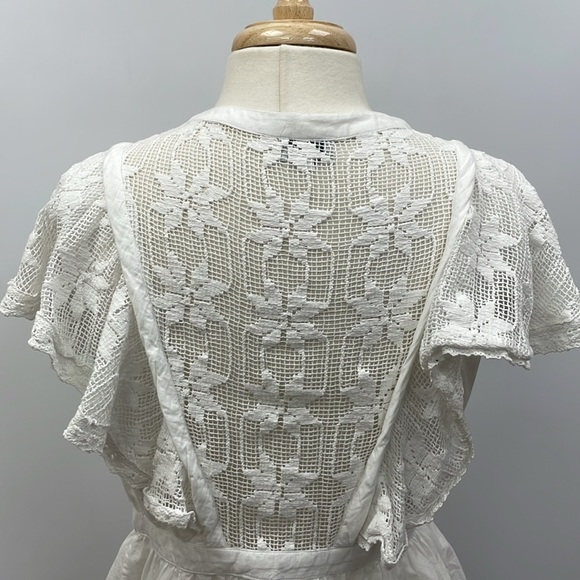 Place Nationale Crochet Button Down Flutter Sleeve Woven Blouse White Medium - Picture 6 of 7